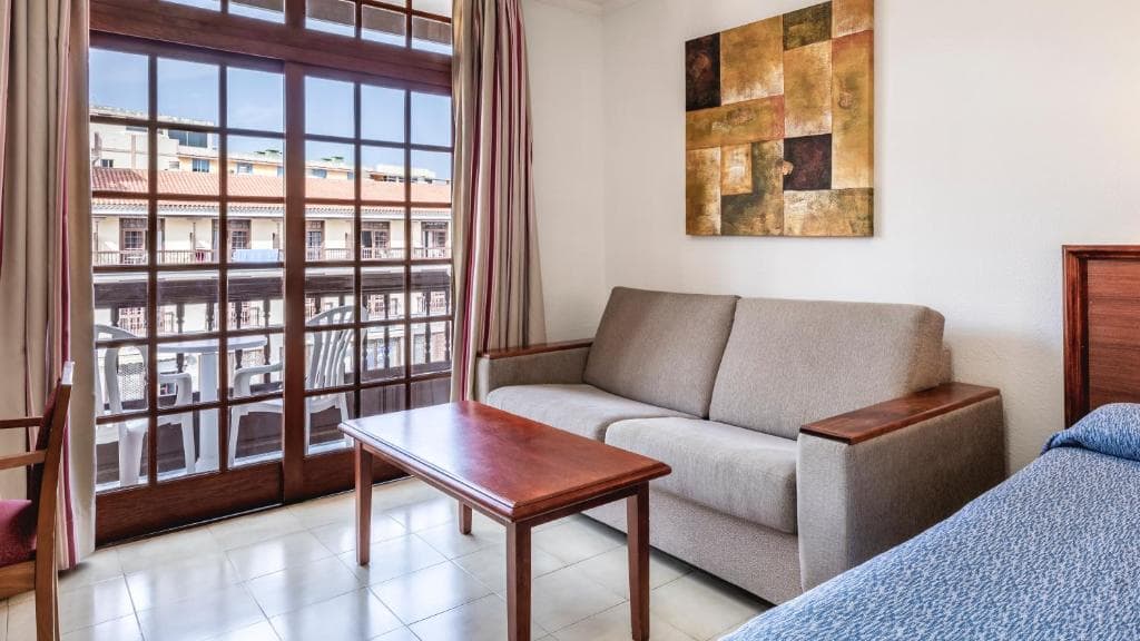 Be Smart Florida Plaza - 5