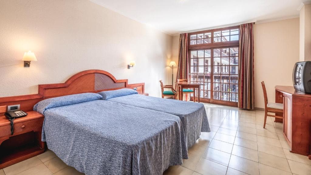 Be Smart Florida Plaza - 23