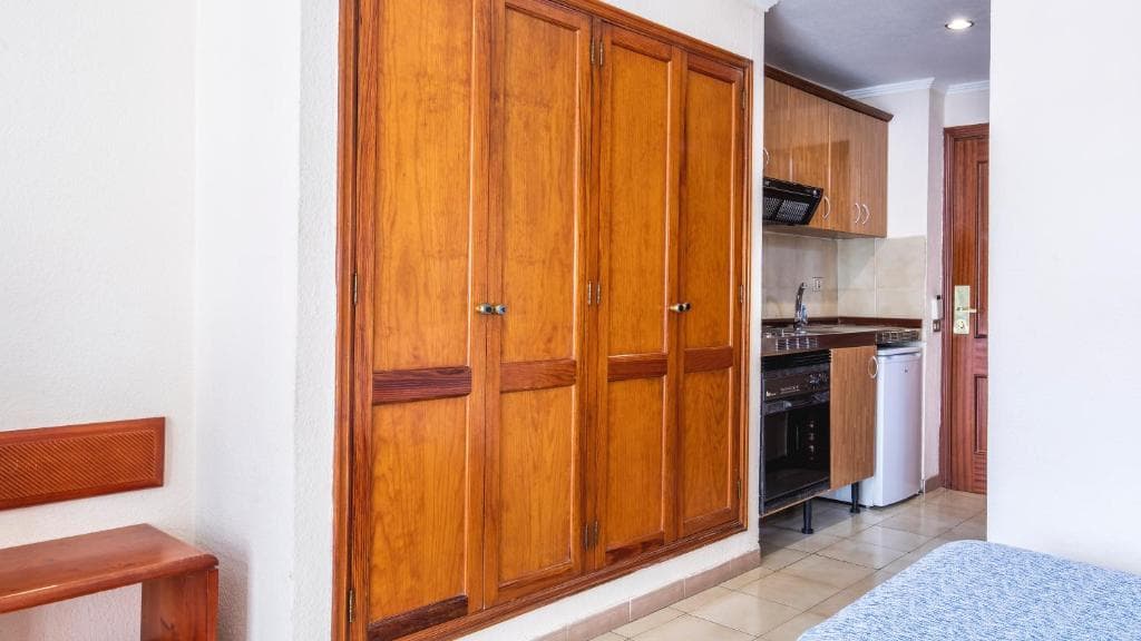 Be Smart Florida Plaza - 32