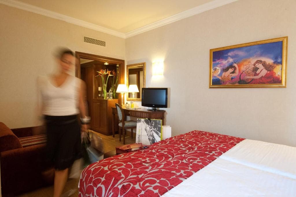 Electra Hotel Athens - 32