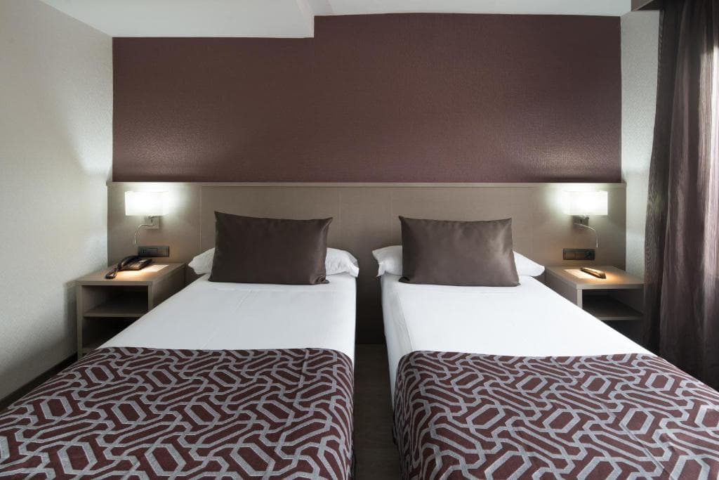 Catalonia Park Güell - 23