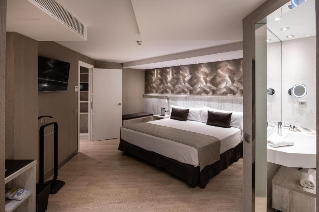 Catalonia Sagrada Familia - 4