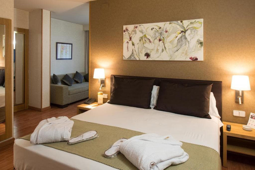 Catalonia Albeniz - 11