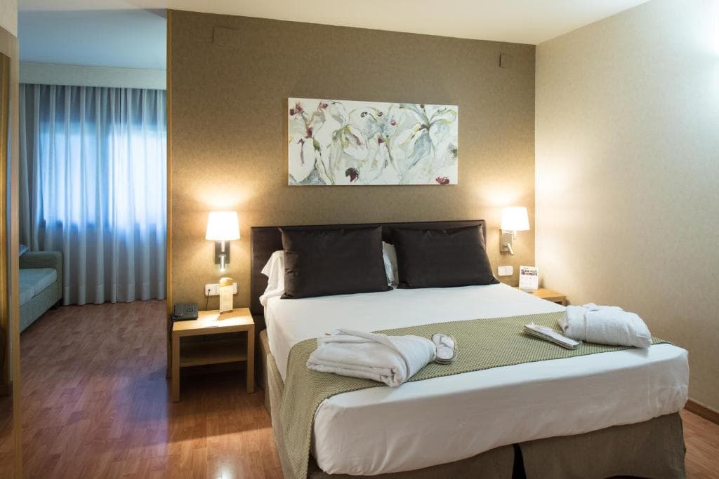 Catalonia Albeniz - 15