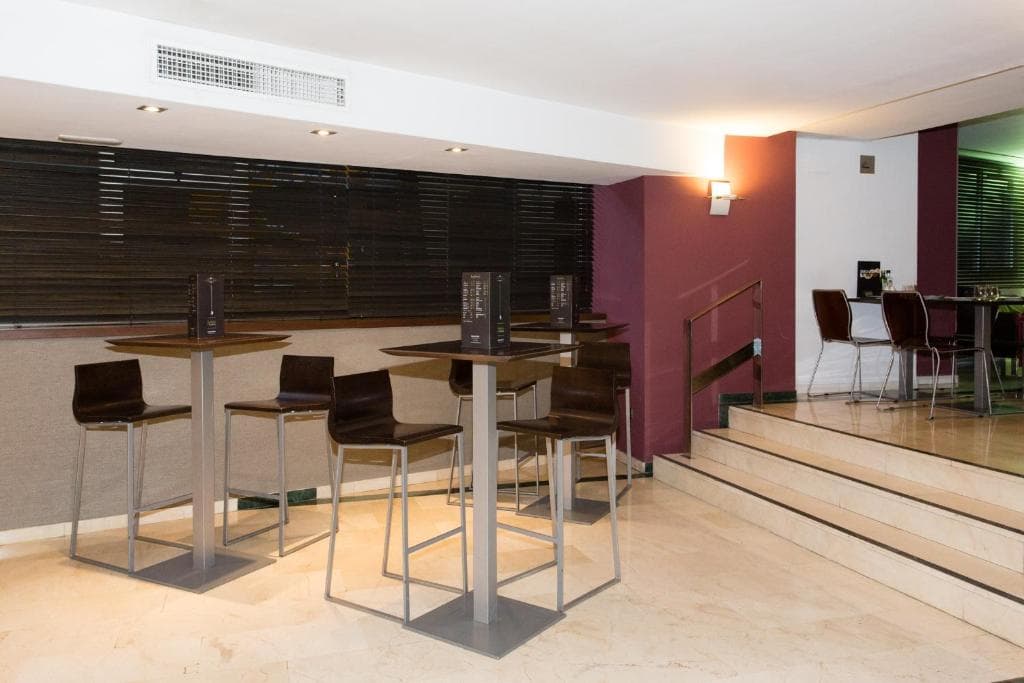 Catalonia Atenas - 32