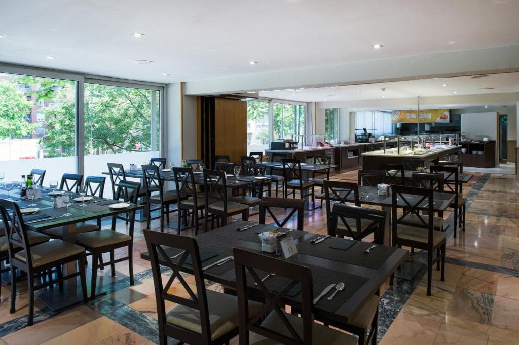 Catalonia Atenas - 37