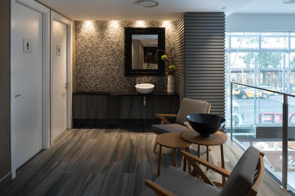 Catalonia Square - 40