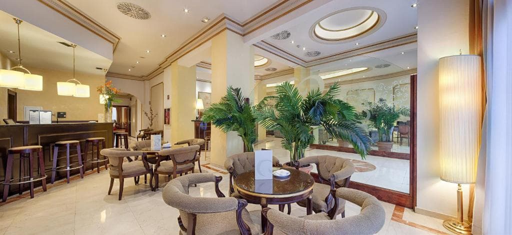 Roger de Llúria - 22