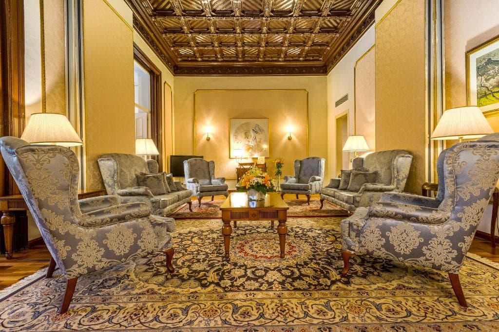 Roger de Llúria - 32