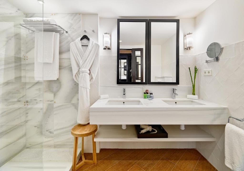 H10 Metropolitan - 12