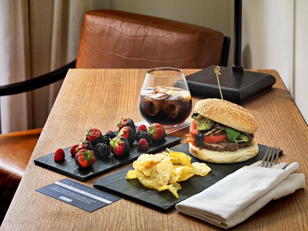 H10 Metropolitan - 35