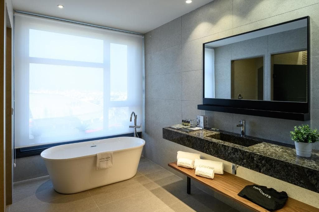 Catalonia Barcelona Plaza - 6