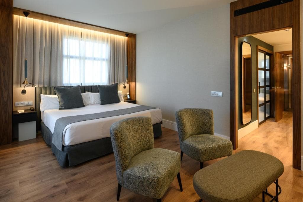 Catalonia Barcelona Plaza - 9