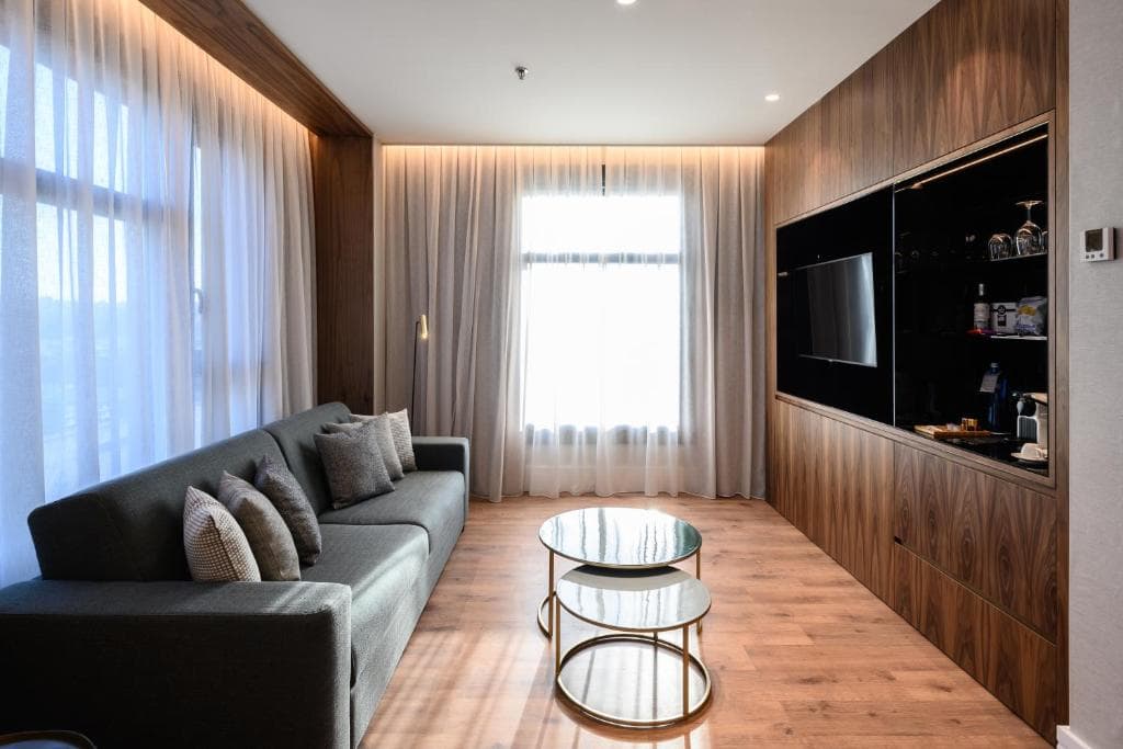 Catalonia Barcelona Plaza - 30