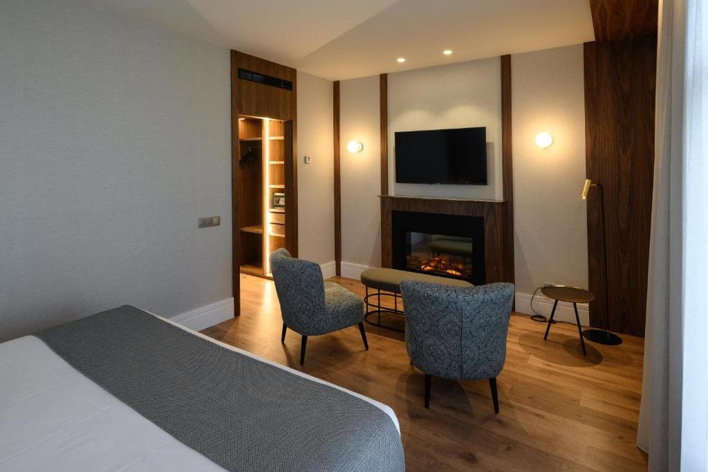 Catalonia Barcelona Plaza - 31