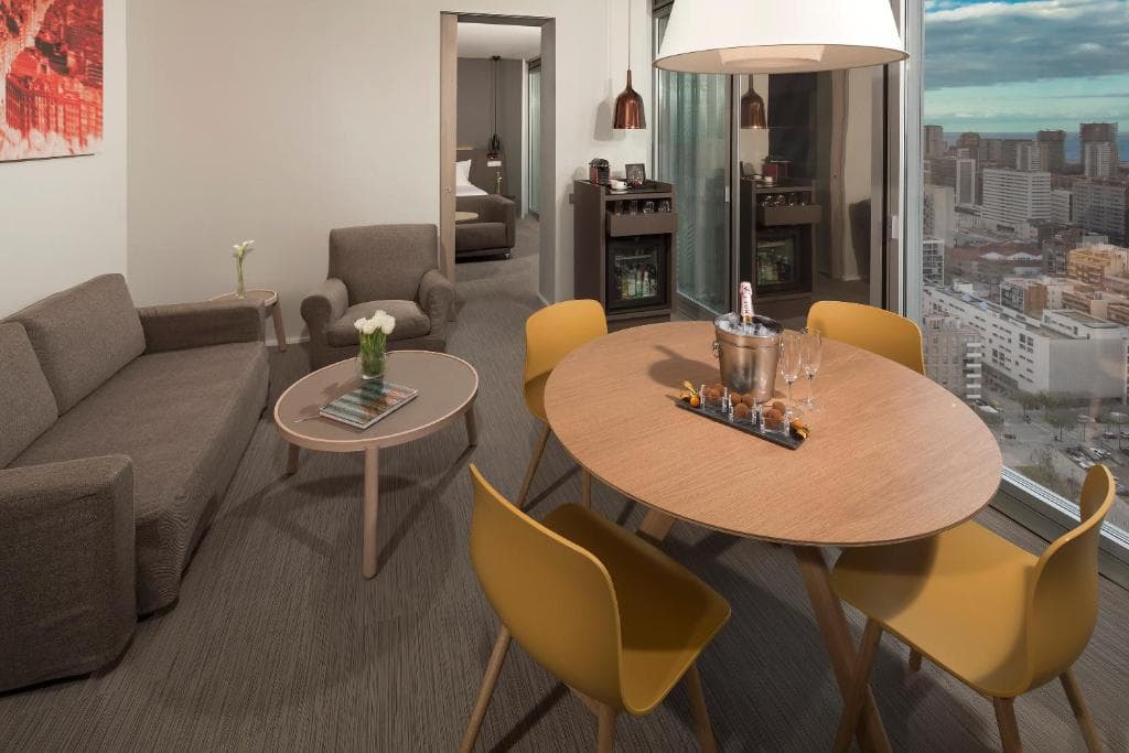 Melia Barcelona Sky - 17