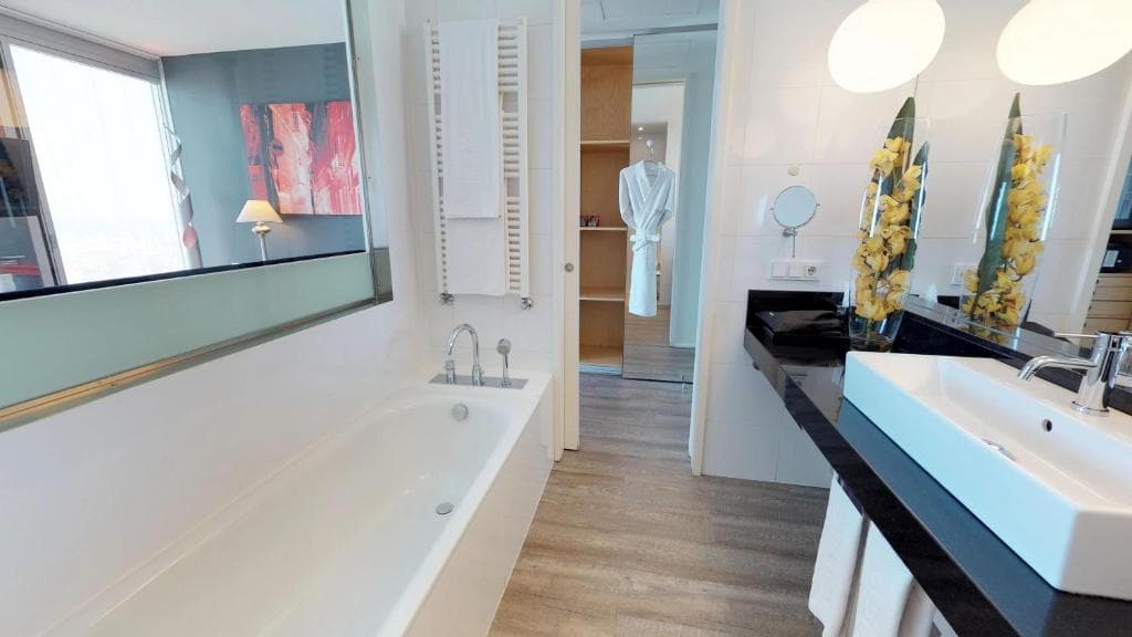 Melia Barcelona Sky - 42