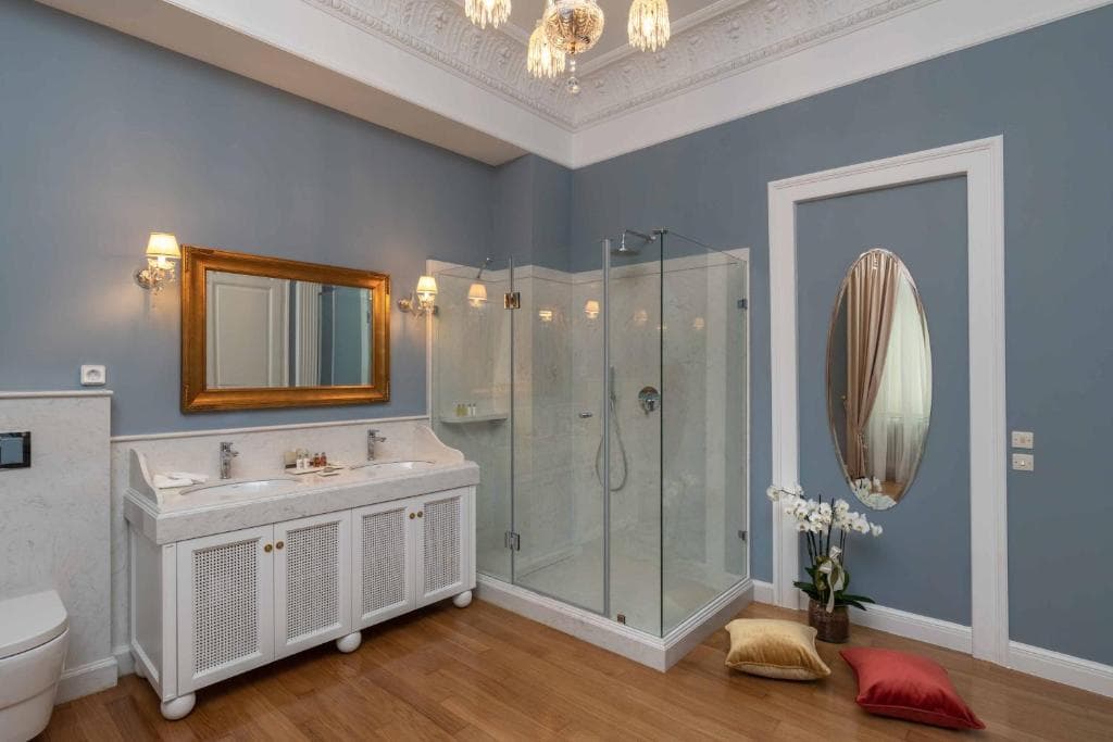 Noble Suites - 30