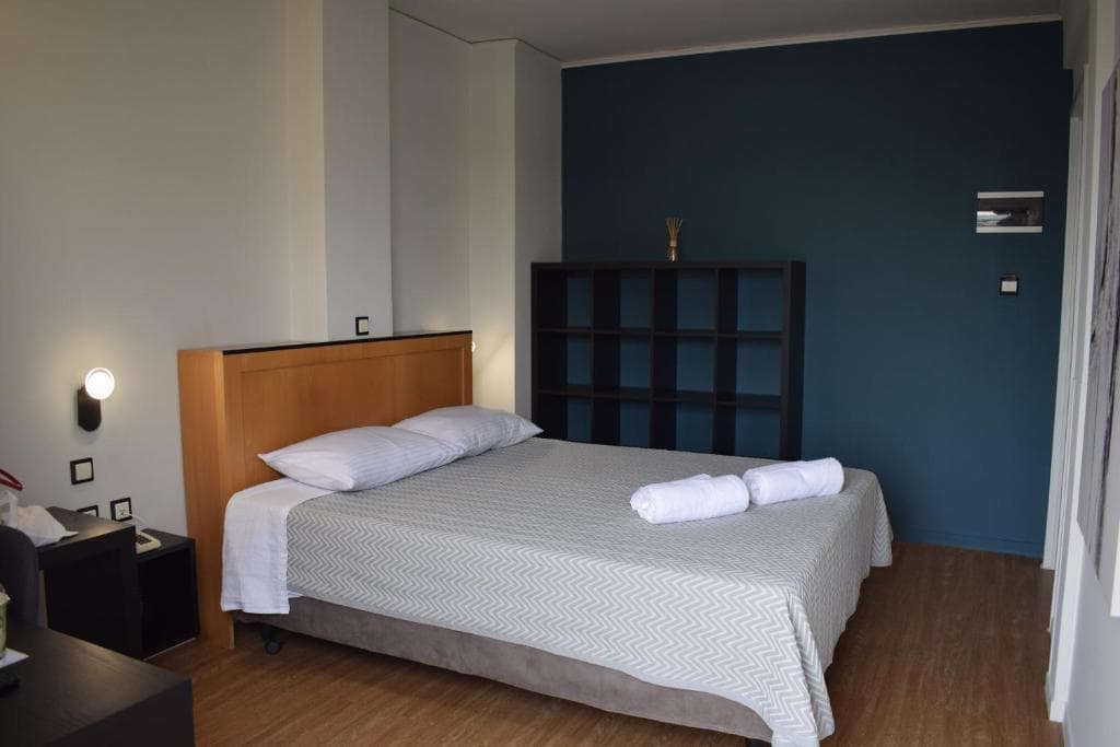 Savoy Hotel Piraeus - 13