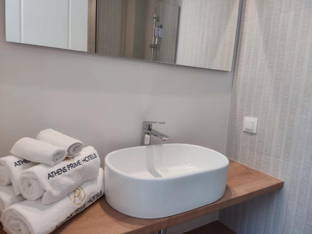 Trendy Hotel by Athens Prime Hotels - 10