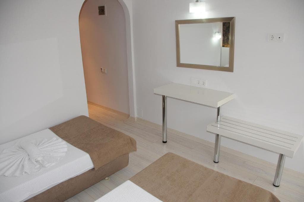 Myra Hotel - 7