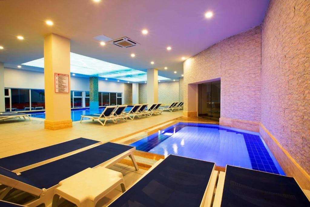 Ramada Resort By Wyndham Side - 8