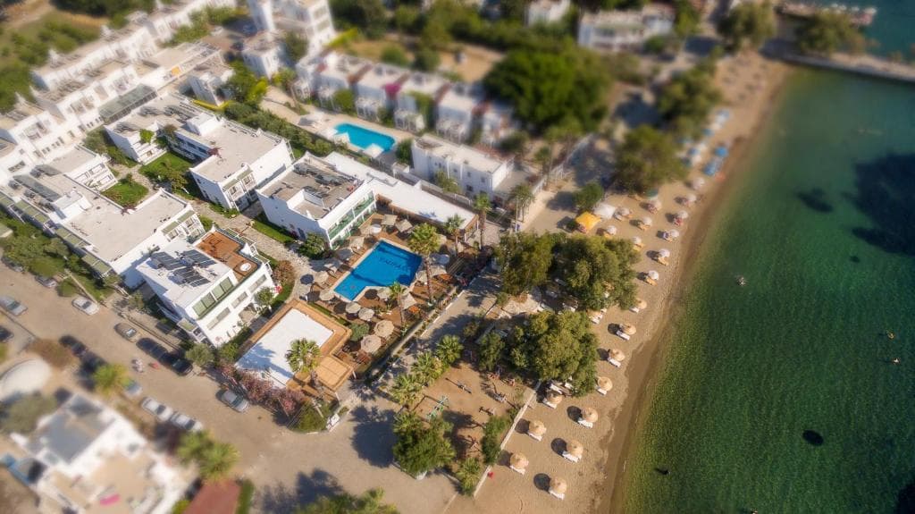 Yalipark Beach Hotel - 2