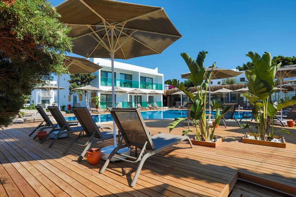 Yalipark Beach Hotel - 39