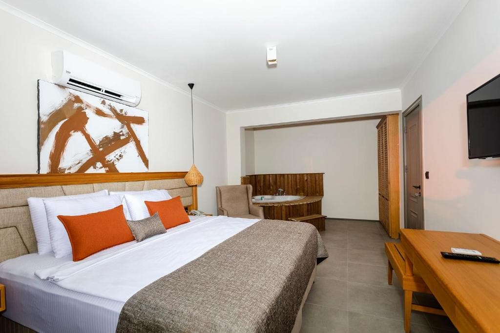 Yalipark Beach Hotel - 76