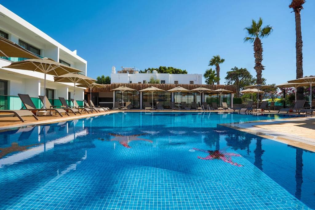 Yalipark Beach Hotel - 88