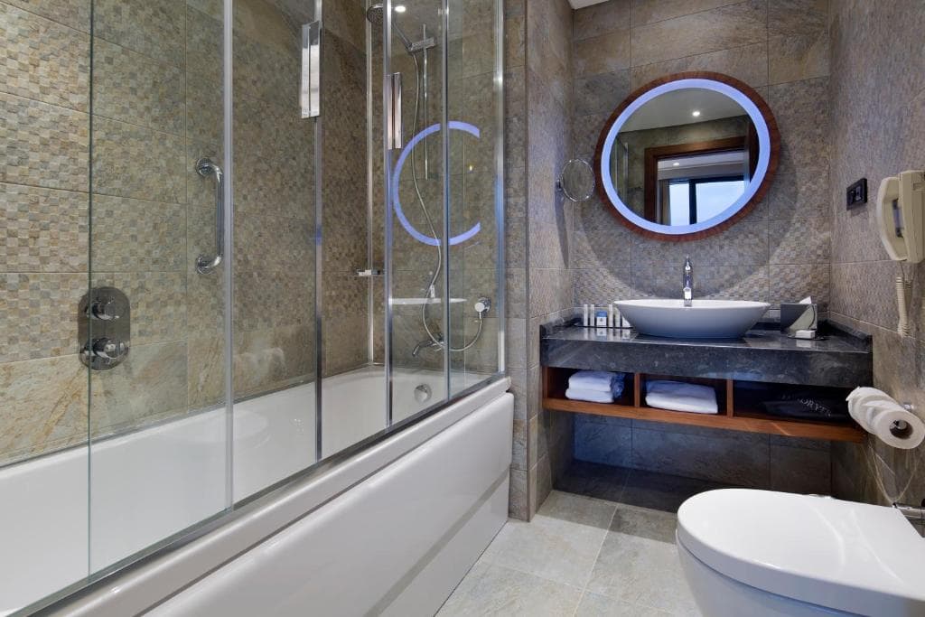 DoubleTree by Hilton Piyalepasa - 6