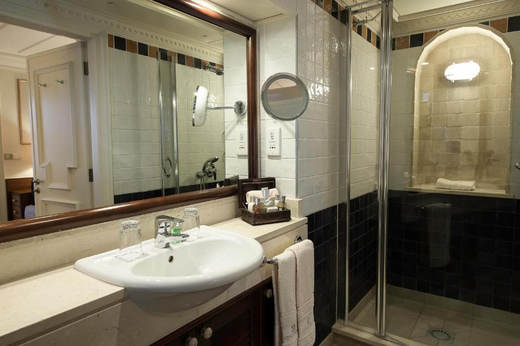 Columbia Beach Resort - 4