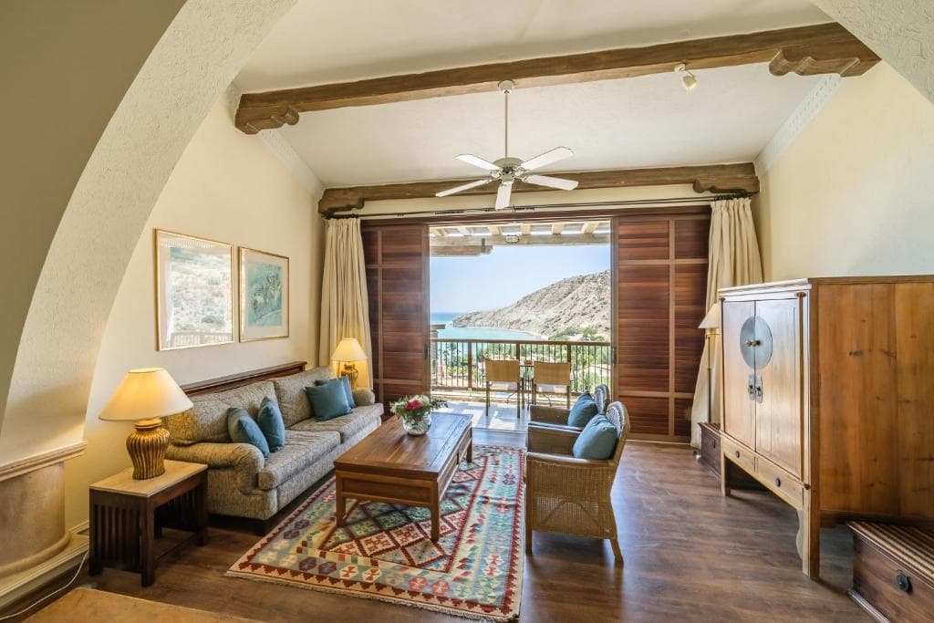 Columbia Beach Resort - 33