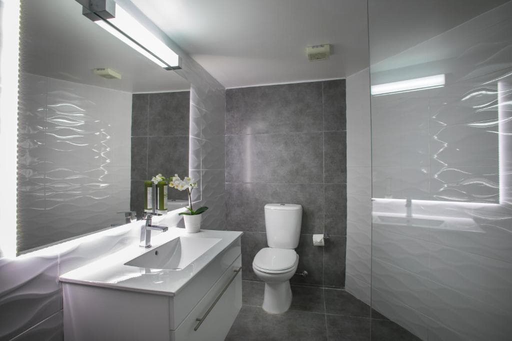 Blazer Residence - 13