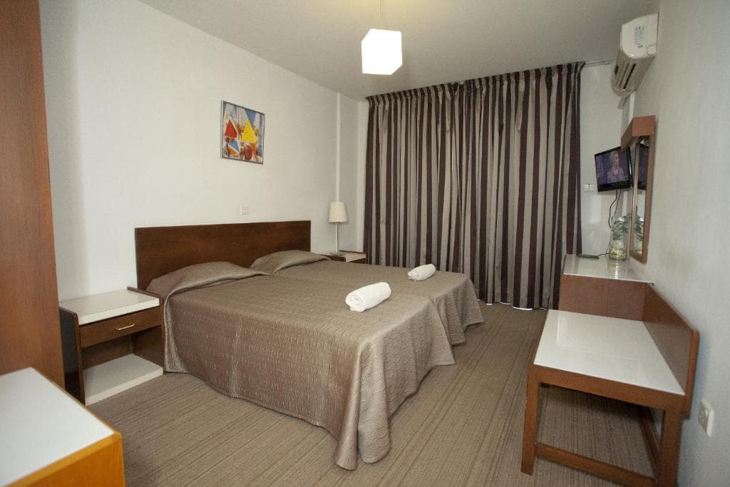 Blazer Residence - 29