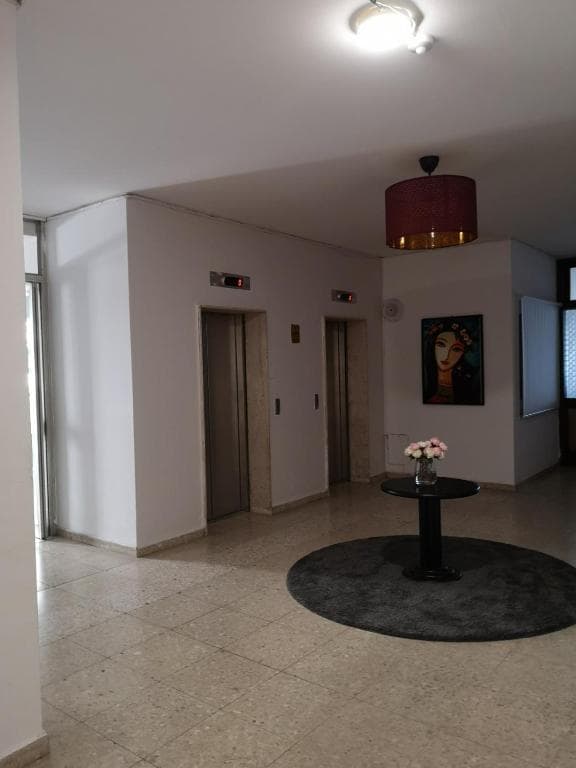 Sun Hall Beach Hotel Apartments - 9