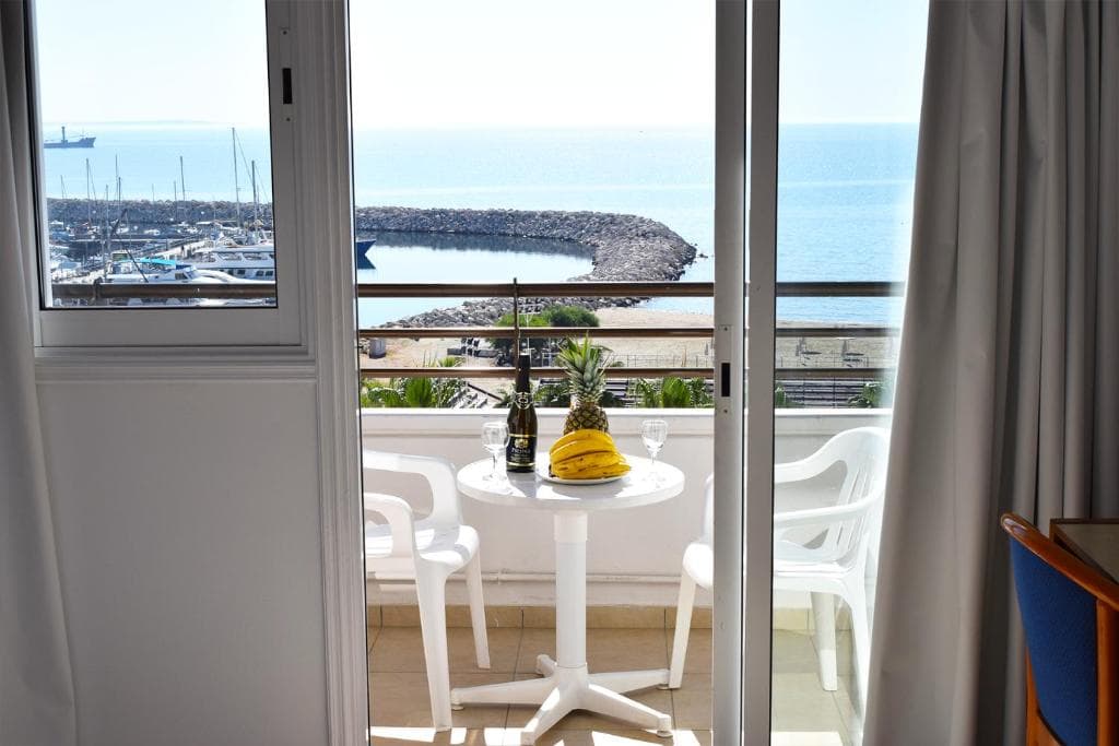 Sun Hall Beach Hotel Apartments - 14