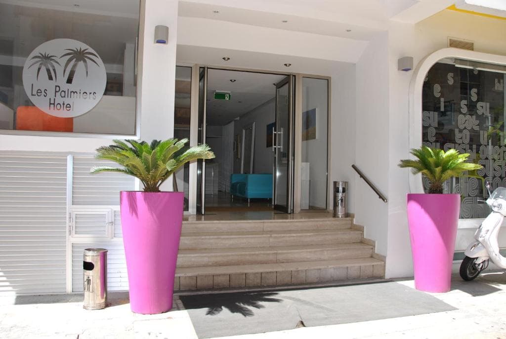 Les Palmiers Beach Hotel - 10