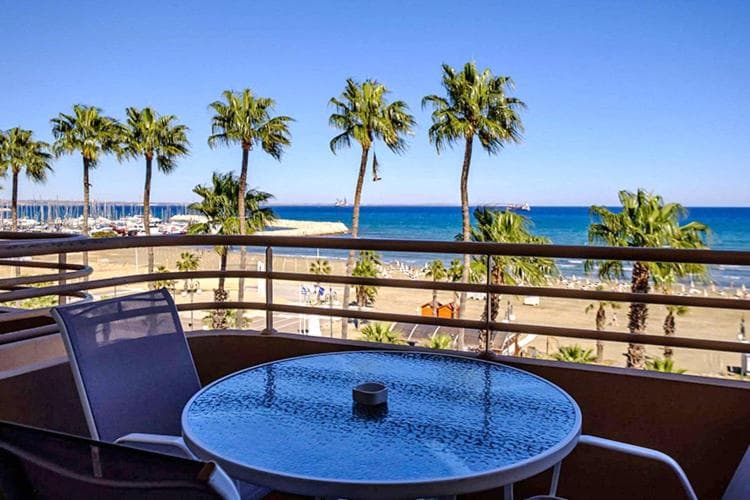 Les Palmiers Beach Hotel - 36