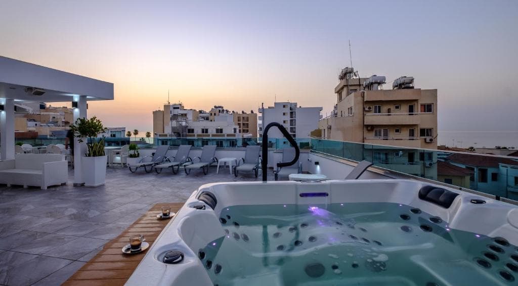 Art & Wine Studios and Apts - 21