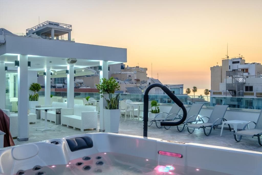 Art & Wine Studios and Apts - 22