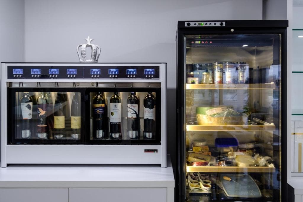 Art & Wine Studios and Apts - 27