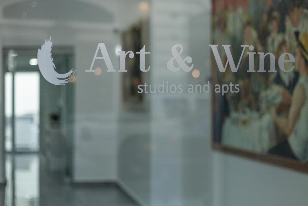 Art & Wine Studios and Apts - 36