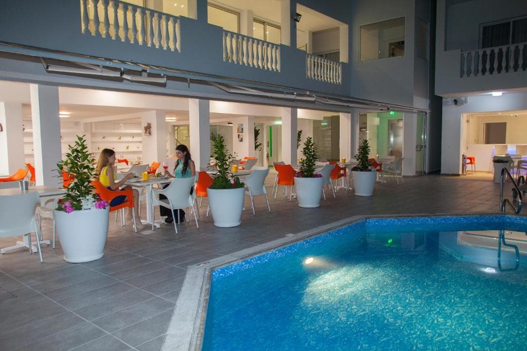 Princessa Vera Hotel Apartments - 20