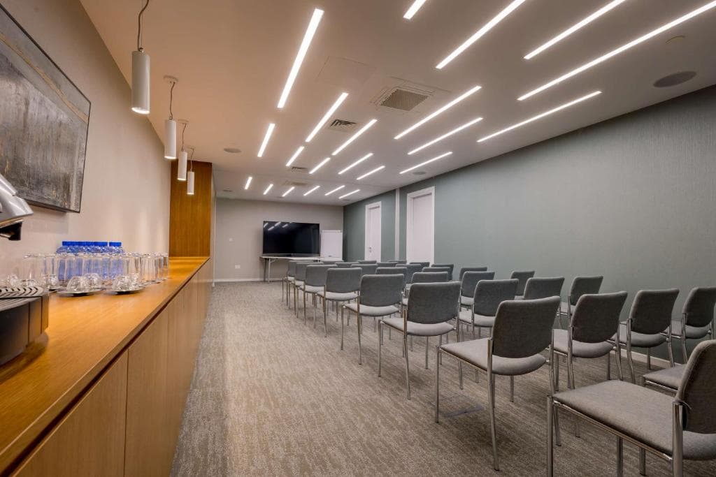 Radisson Beach Resort Larnaca - 8