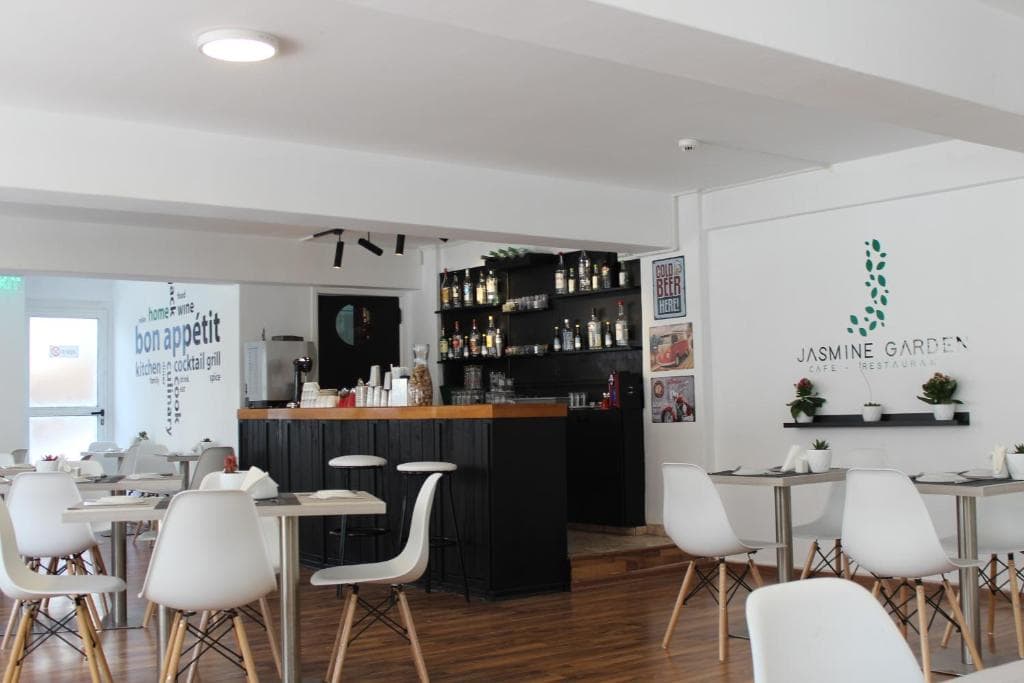 La Veranda Hotel - 41