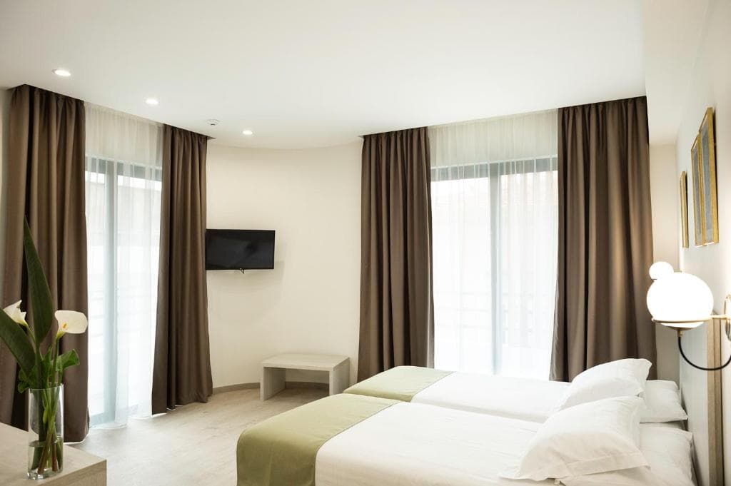 Roseum Boutique Hotel - 19