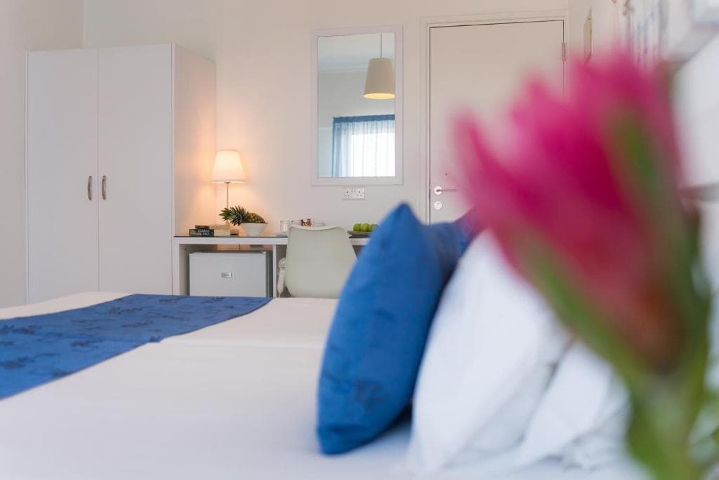 Mikes Kanarium Hotel - 16