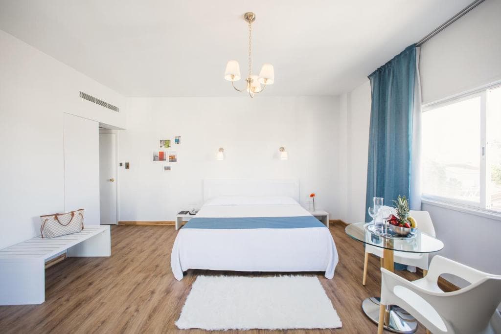 Mikes Kanarium Hotel - 30