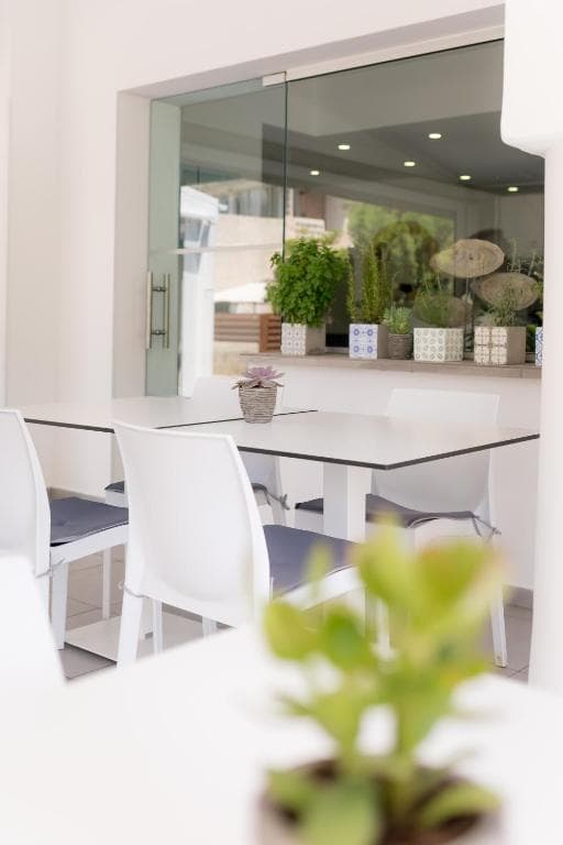 Mikes Kanarium Hotel - 60